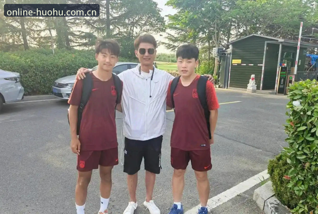 揭秘U17世界杯抽签背后的玄机:中国足球少年与西班牙、摩洛哥的硬仗,火狐体育带你直击现场
